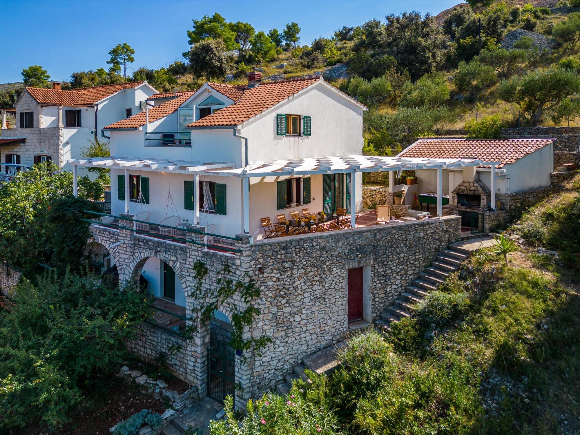 Bobovisca Vila Tudor מראה חיצוני תמונה